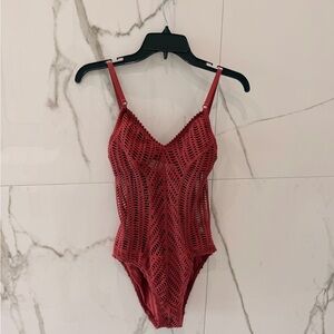 Robin Piccone Sophia One-piece Swimsuit Rosewood Size 8